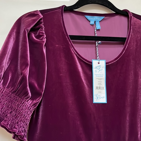 Draper James by Reese Witherspoon, “Lee Ann” dress in velvet crimson - Picture 2 of 14